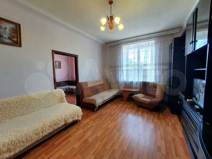 2-к. квартира, 55 м², 3/5 эт.