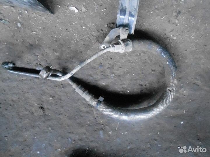 Трубка гур Kia Rio 2011-2017 2011-2017