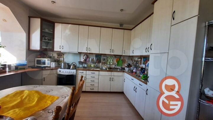 4-к. квартира, 192,6 м², 5/7 эт.