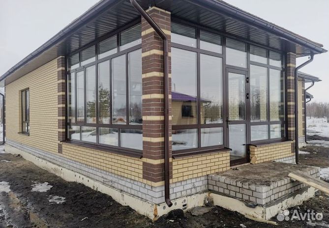 Пластиковые входные двери от производителя, Окна