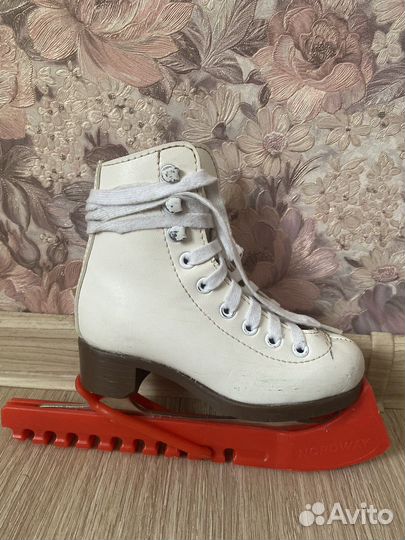 Коньки фигурные 24 размер