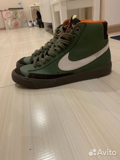 Nike blazer mid 77 vintage army
