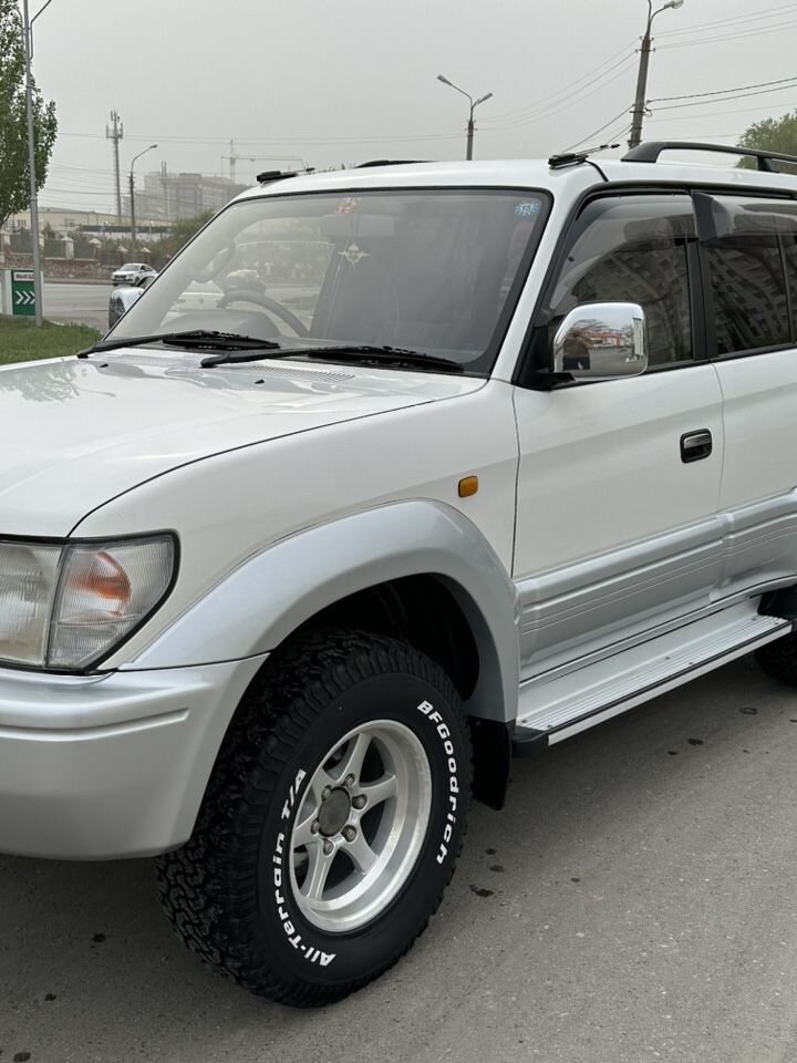 Toyota Land Cruiser Prado: фото владельца