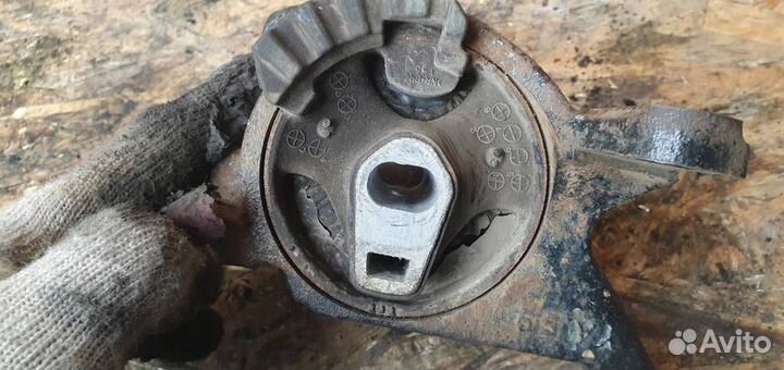 Опора двигателя левая Mazda CX 5 2012-2017