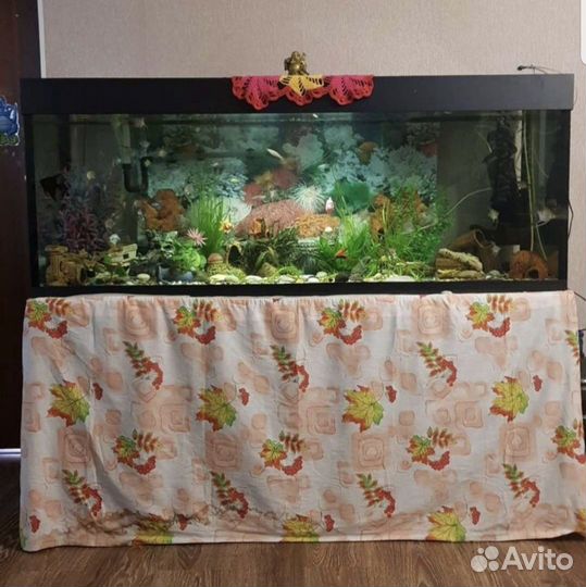 Аквариум с тумбой