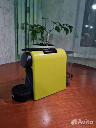 Кофемашина delonghi