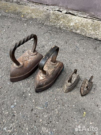 Царские антикварные утюги