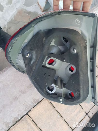 Фара тойота камри 35 задняя правая