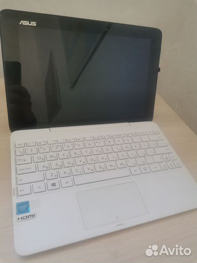 Планшет нетбук Asus T100H