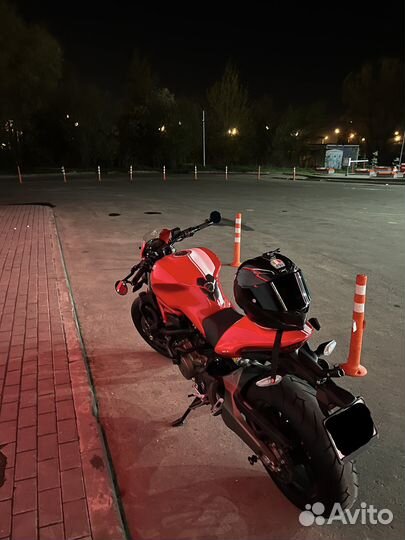 Ducati Monster 821