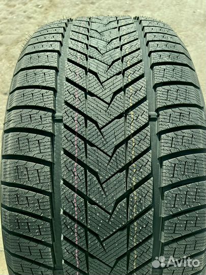 iLink SnowGripper II 275/45 R20 147U