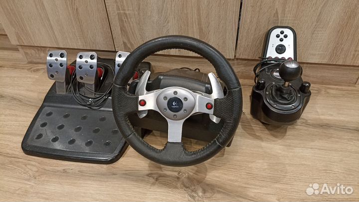 Игровой руль logitech g25