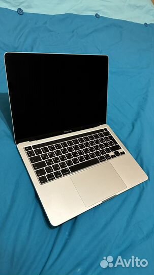 Apple MacBook Pro 13 2020 i5 256gb