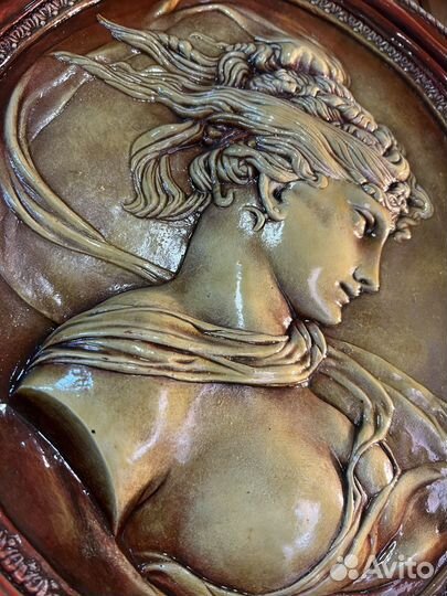 Панно барельеф