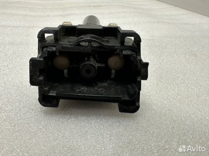 Омыватель фар передний правый Toyota Camry V70