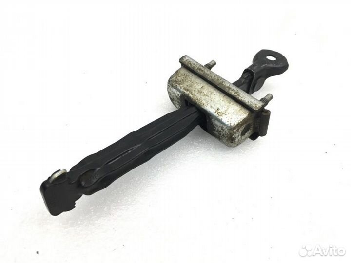 Ограничитель двери задний левый Chevrolet Cruze