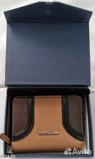 Кошелек женский «Leo ventoni» из нат. кожи