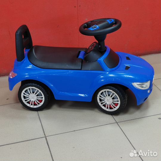 Каталка автомобиль Superkar со звуковым сигналом