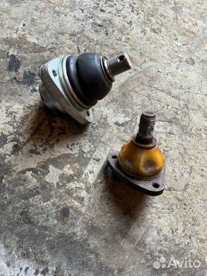 Шаровые Волга 31105