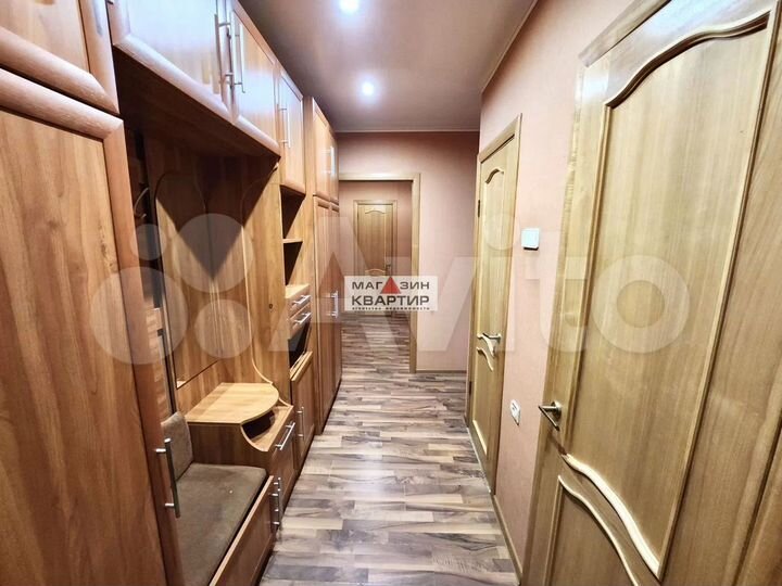 2-к. квартира, 54 м², 2/9 эт.