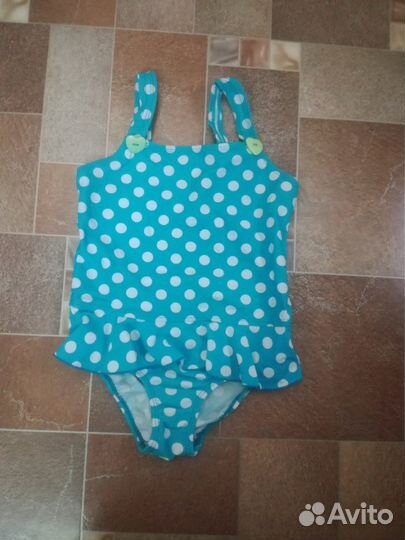 Купальник для девочки (размер 116) новый