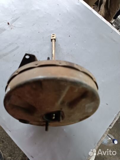 Вакуумный усилитель тормозов Audi 80 B2