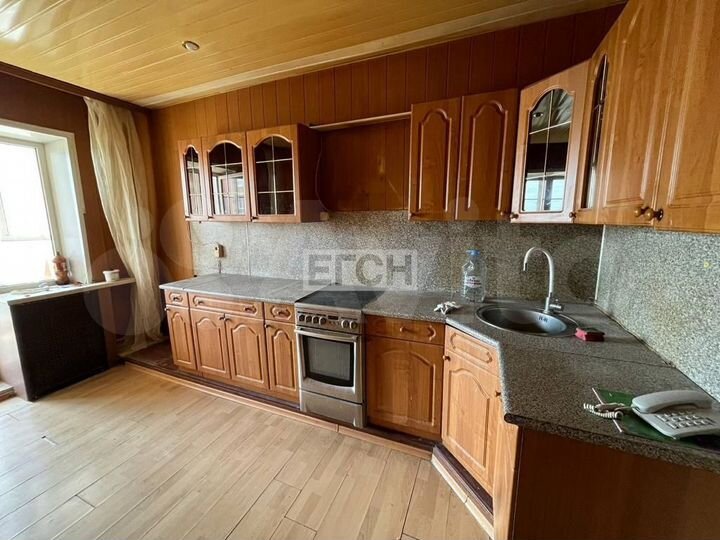 2-к. квартира, 73,5 м², 8/10 эт.