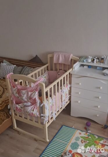 Детская кроватка