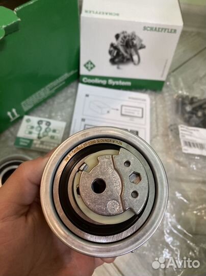 Комплект ремня грм (с помпой) VAG из Европы