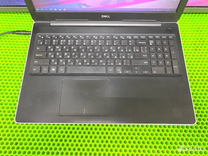 Ноутбук Dell для офиса и дома Core i3-1005G1