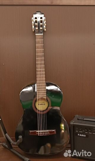 Классическая гитара