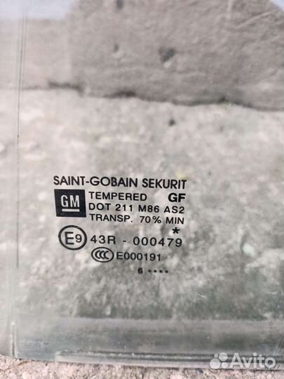 Форточка задней двери Opel Corsa D 5дв