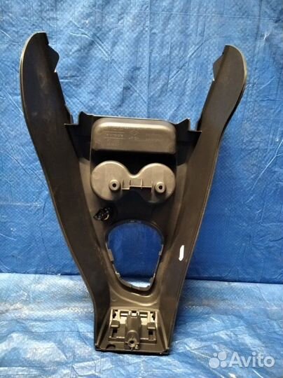 Консоль МКПП Renault Logan 2 L8 K4M 2018