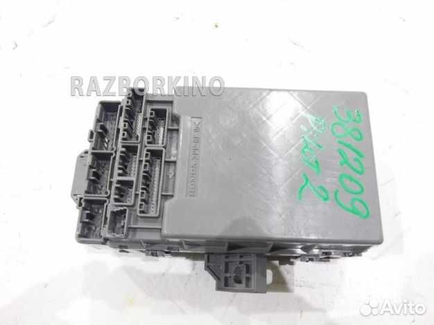 Блок предохранителей 38200szar11