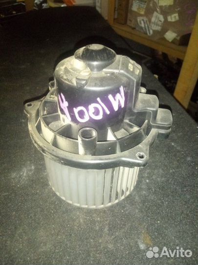 Мотор печки Toyota Duet M100A