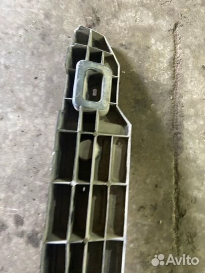 Усилитель заднего бампера ваз Kalina 2004 1118