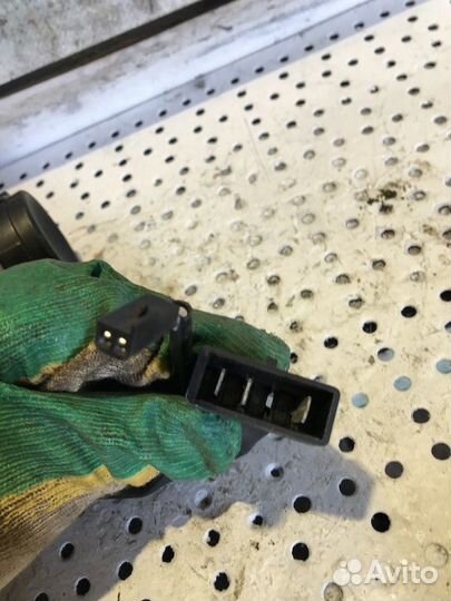 Замок зажигания LADA Granta 1.6 8кл