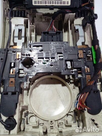 Плафон подсветки салона Audi Audi A6 C6 2.0 BRE