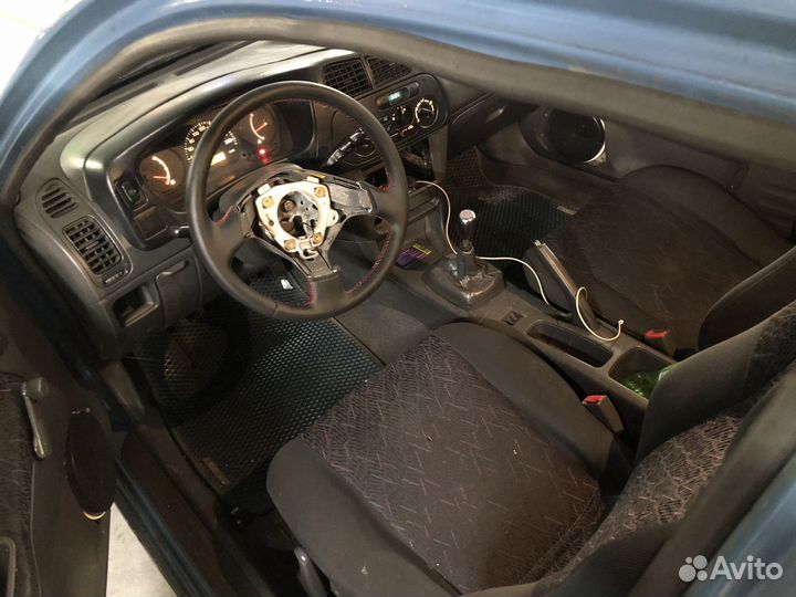 Mitsubishi Colt 1.3 МТ, 1998, 368 000 км