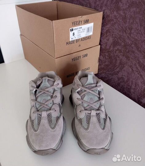 Кроссовки Adidas yeezy boost 500