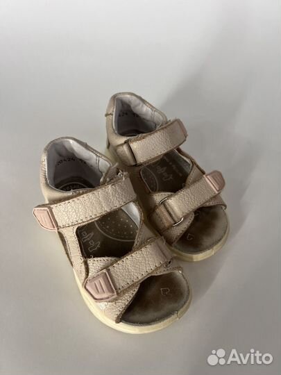 Сандалии для девочки 22 размер