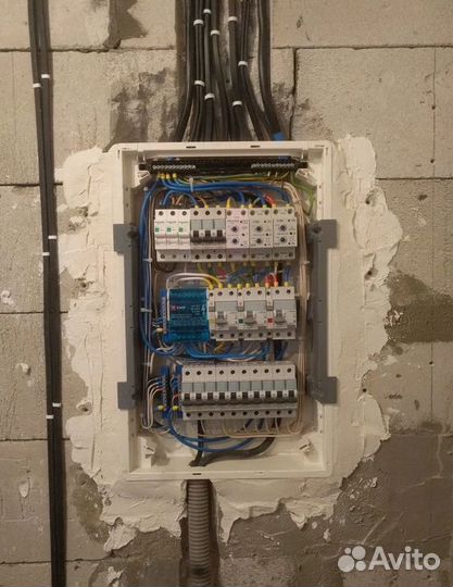 Набор и коррекция текста на линту в44