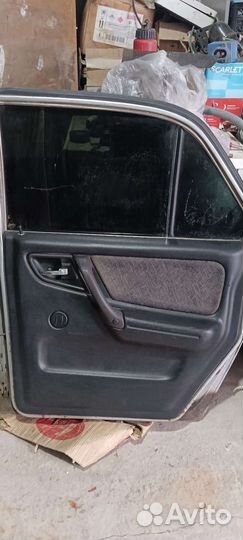 Двери на газ 31105, 3102