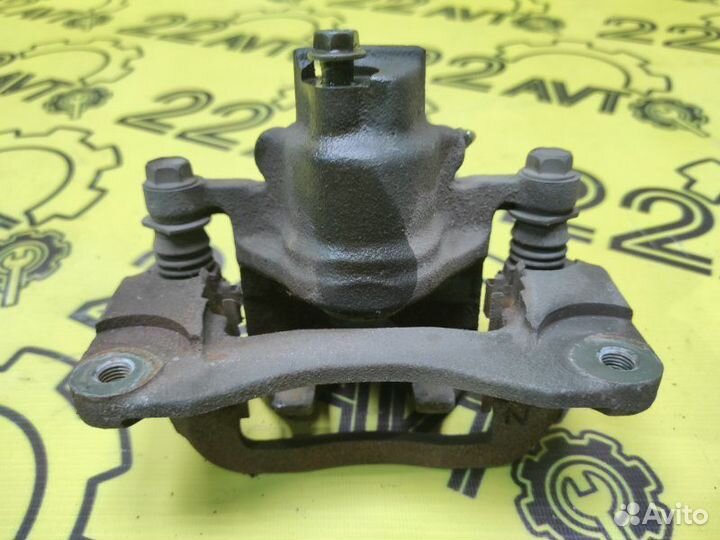 Суппорт задний левый Subaru Legacy BH5 EJ206