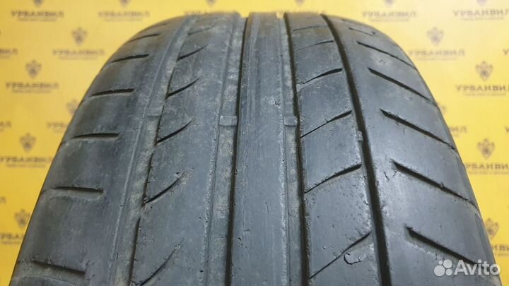 Dunlop SP Sport Maxx TT DSST 225/60 R17 99V