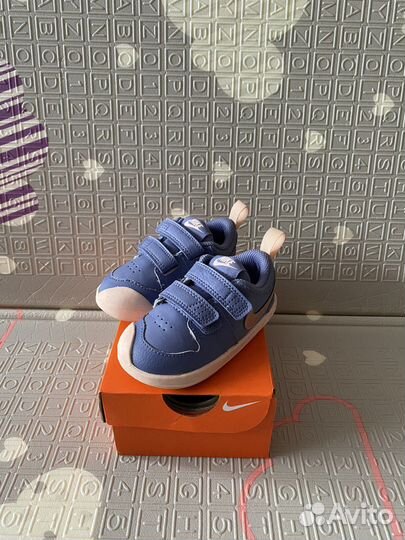 Кроссовки nike детские 22