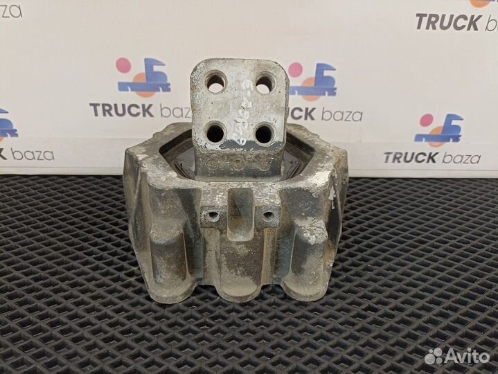 1378589 Подушка двигателя задняя