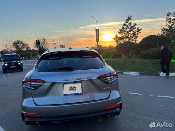 Maserati Levante 3.0 AT, 2020, 15 000 км