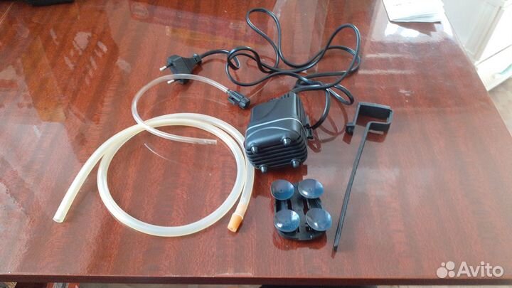 Очиститель воды аквариума.Цена за всё