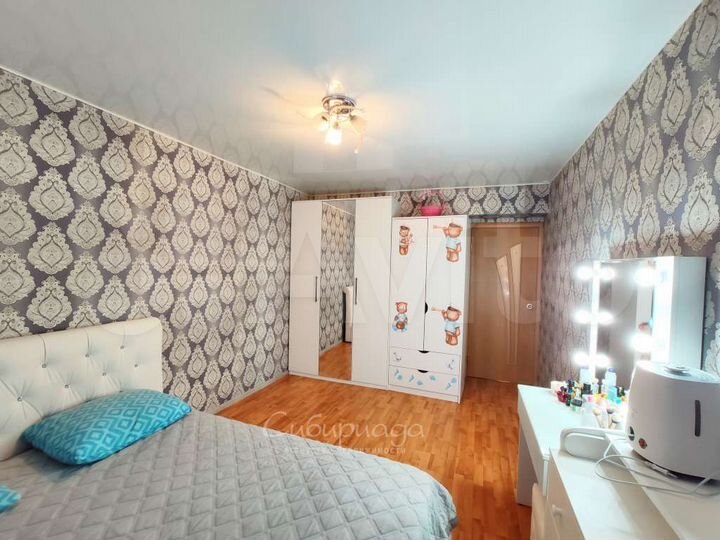 2-к. квартира, 82,7 м², 6/10 эт.